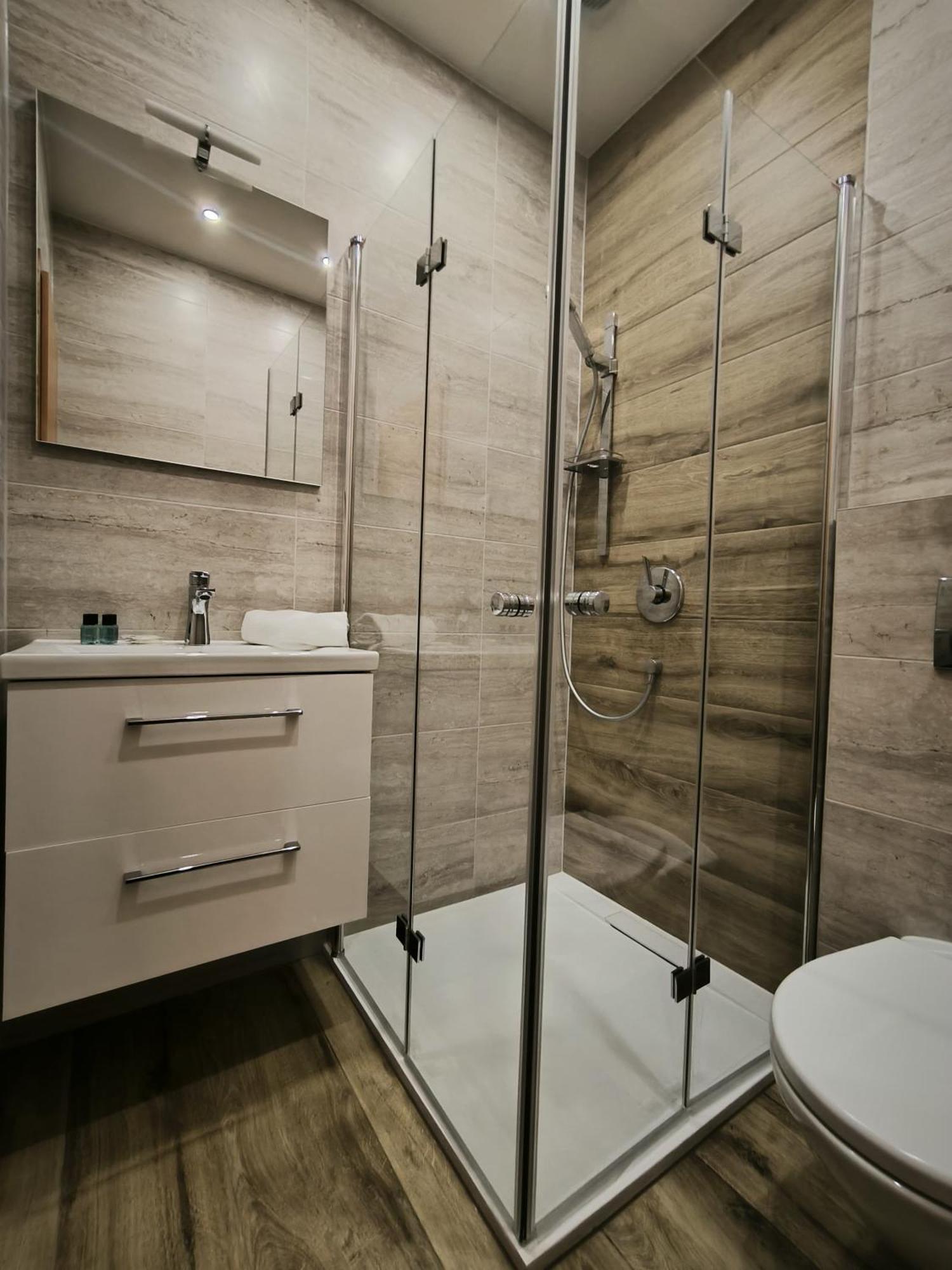Hektorovic Poolside Apartments Bol Exterior foto