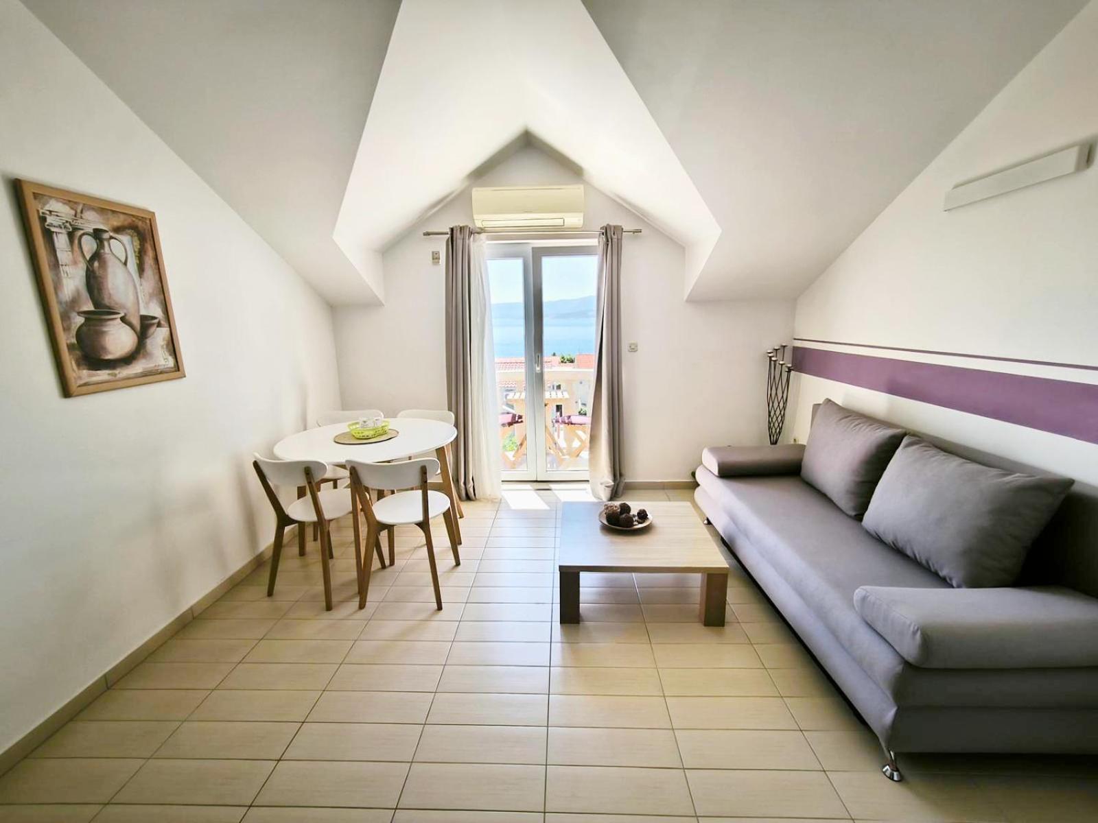 Hektorovic Poolside Apartments Bol Exterior foto